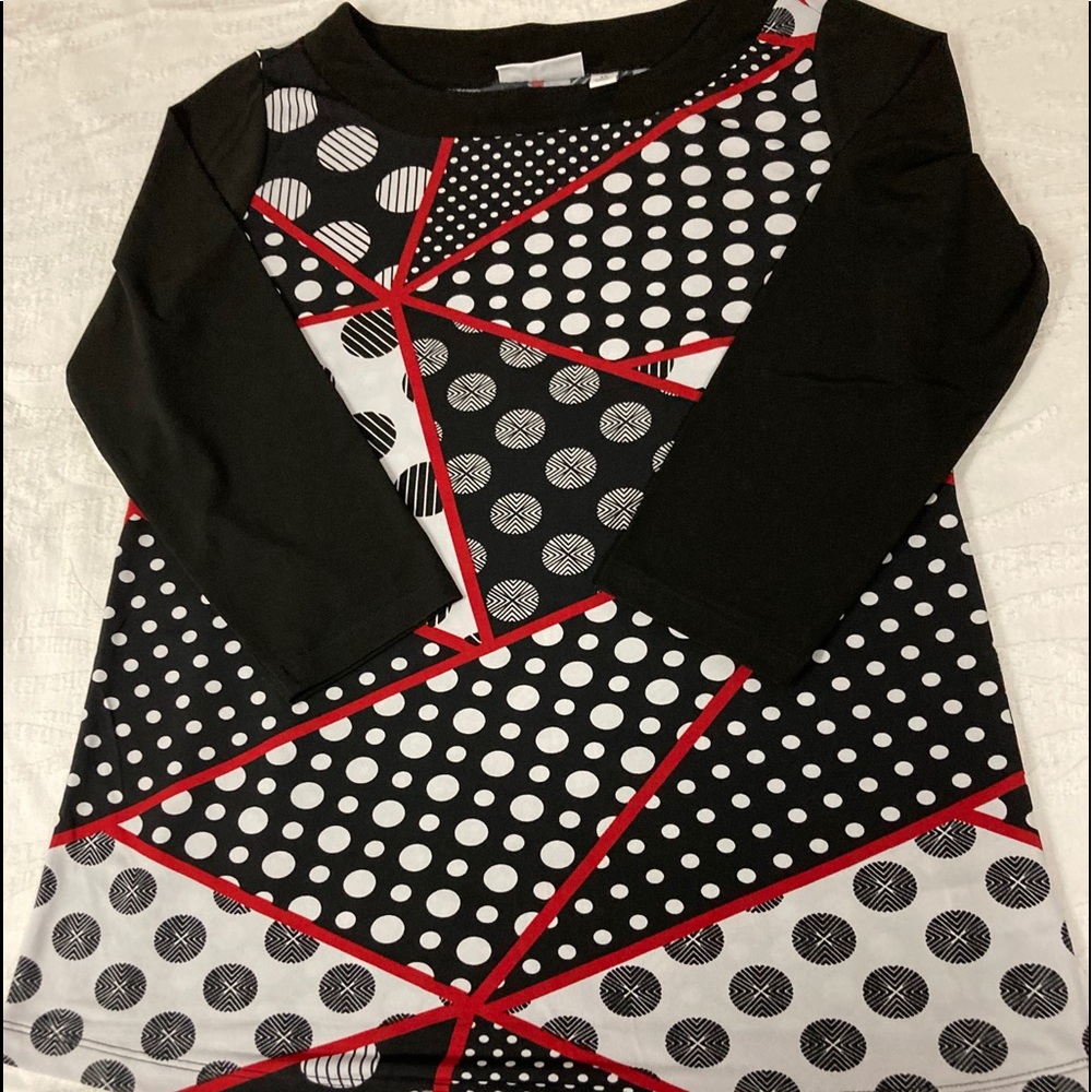 Susan Graver Essentials top